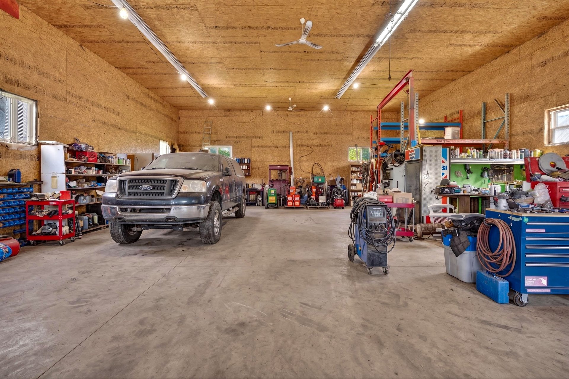 Garage